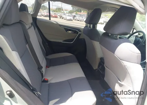 2020 Toyota Rav4 Xle from USA, damaged, VIN JTMP1RFV6LD068237